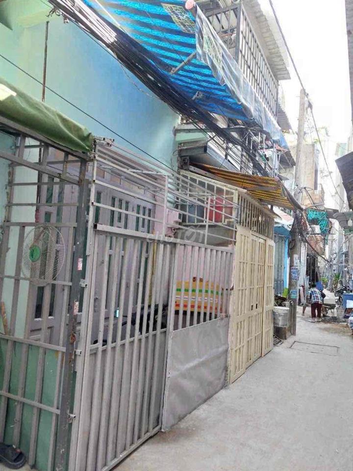 NHÀ NHỎ RẼ KHỎI ĐI Ở TRỌ