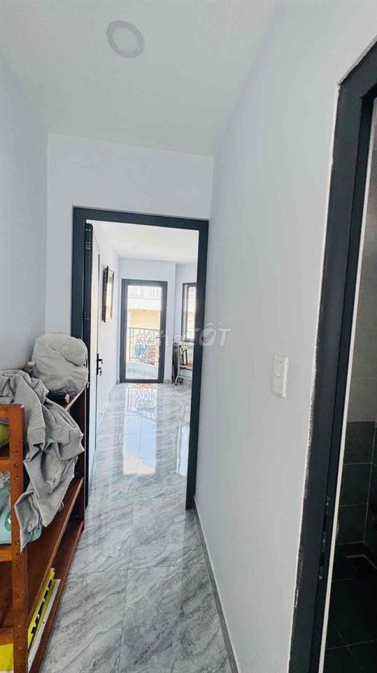 CĂN GÓC THOÁNG,3 TẦNG CÒN MỚI ĐẸP