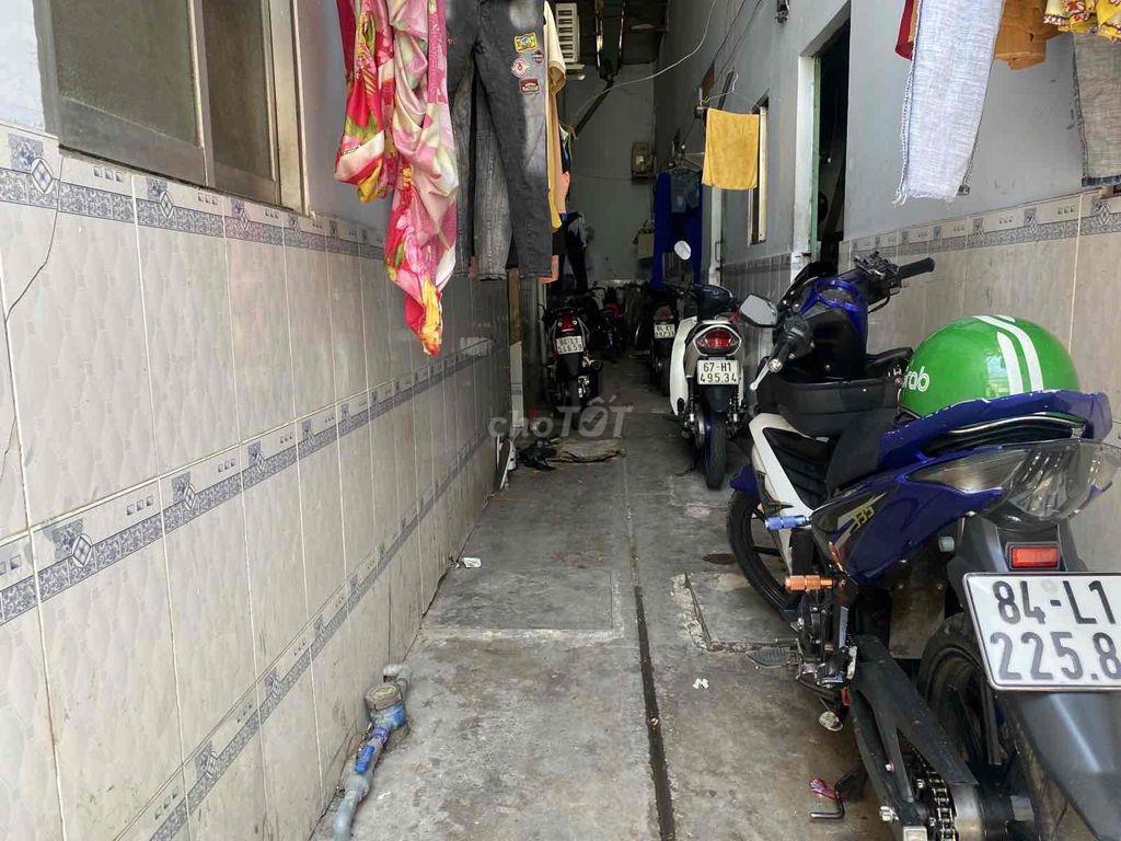 SÓT 1 CĂN RẤT NGON, KO QH,KO LỘ GIỚI, CHUẨN