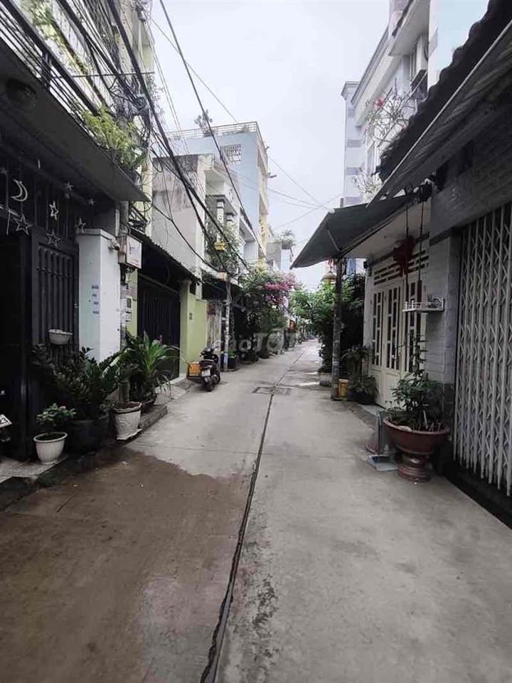 Nhà 54m2 sử dụng, 2PN, số nhà quận