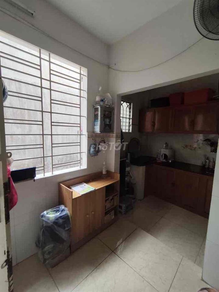 Nhà 54m2 sử dụng, 2PN, số nhà quận