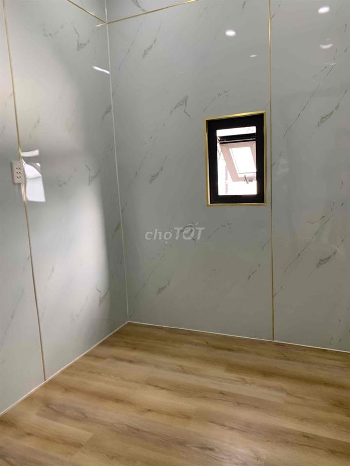 Gần Cầu Trắng Tân Phú, dtsd 40m2, 2PN, 2WC