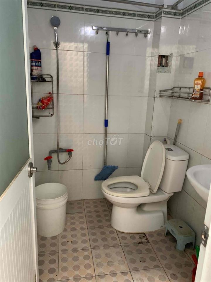 Nhà nguyên căn 4x12/1PN - 2WC, sát bên Aeon Tân Phú