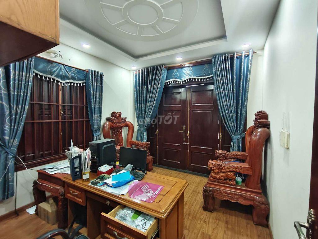 MẶT TIỀN KÉP HIẾM NGANG 8M - Chủ Ngộp Bank