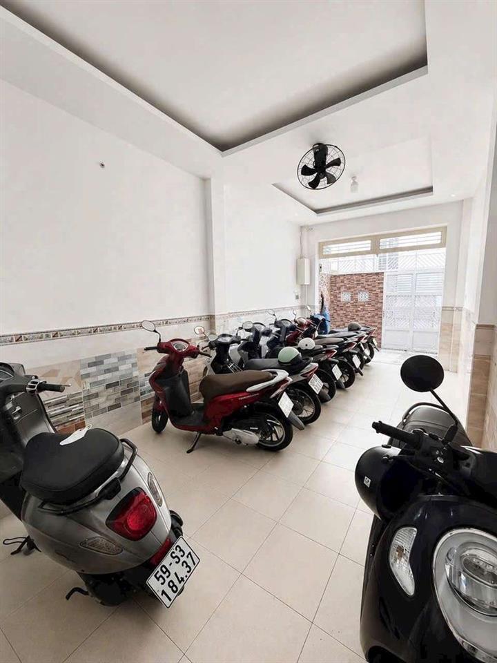 Bán CHDV HXH Lê Văn Sỹ DT Sàn 288m2 - Nhỉnh 8 tỷ - 