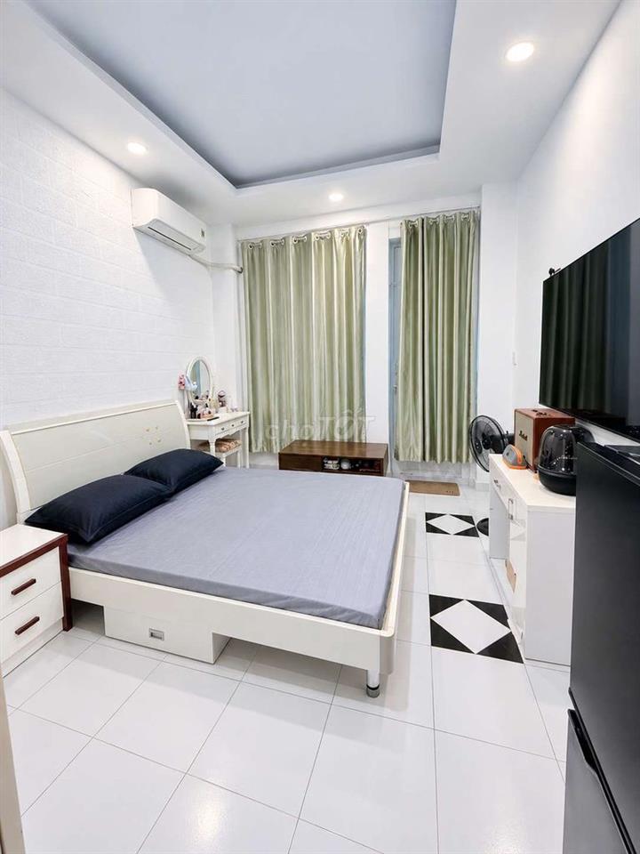Bán CHDV LÊ VĂN SỸ - PHÚ NHUẬN gần kề phố thời trang Lê Văn Sỹ - SHR 