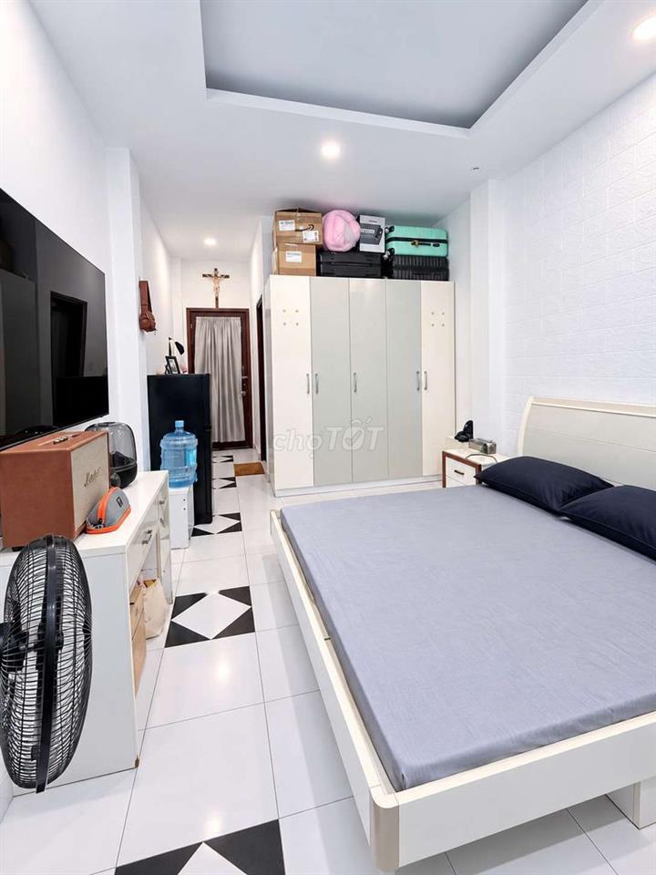 Bán CHDV LÊ VĂN SỸ - PHÚ NHUẬN gần kề phố thời trang Lê Văn Sỹ - SHR 