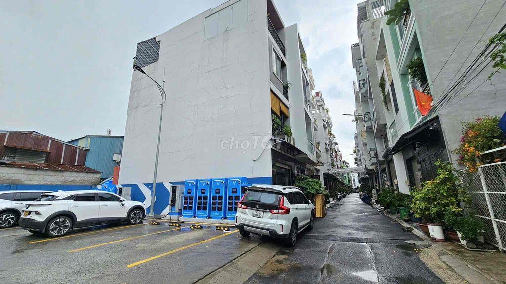 NHÀ ĐẸP 4 TẦNG NGANG 7- 70M2- KHU DÂN TRÍ SANG TRỌNG-CẠNH AEON TÂN PHÚ