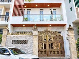 BÁN NHÀ NGANG 8M - LÊ VĂN QUỚI- BÌNH TÂN- 88M2- 3 TÂNG- HẺM XE HƠI