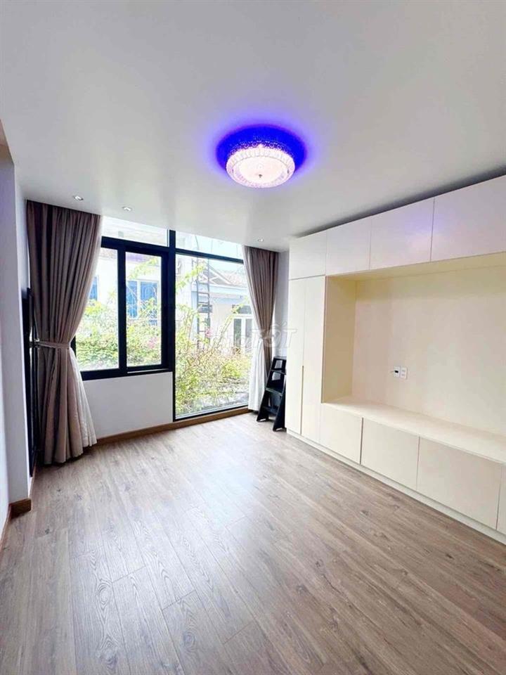 NHÀ MỚI Ở NGAY HƯƠNG LỘ 2 - BÌNH TRỊ ĐÔNG -BÌNH TÂN- 40M2- 3 TẦNG- SHR