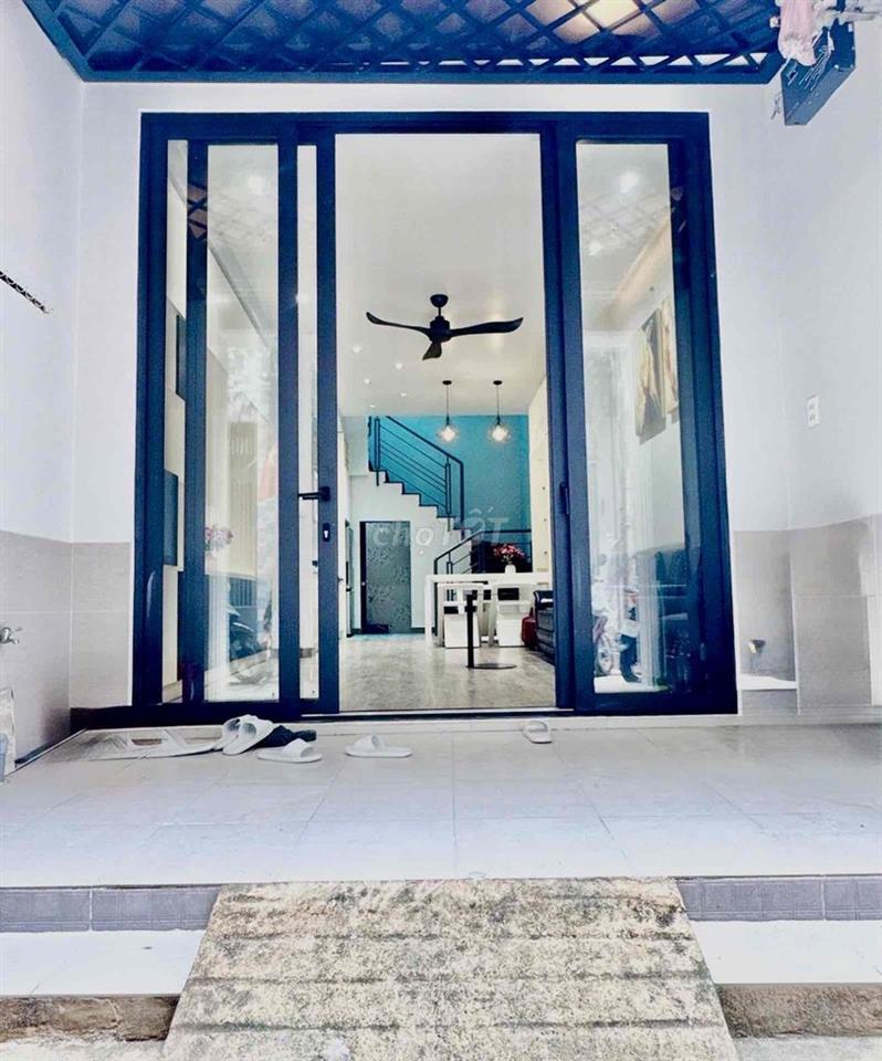NHÀ MỚI Ở NGAY HƯƠNG LỘ 2 - BÌNH TRỊ ĐÔNG -BÌNH TÂN- 40M2- 3 TẦNG- SHR