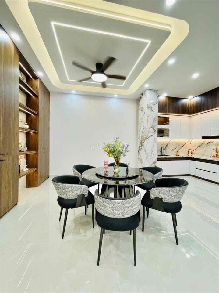 GIẢM 300 TRIỆU- CHỈ 7,5 TỶ- NHÀ ĐẸP NGANG 7M - 77 m2- 3 TẦNG PHAN ANH