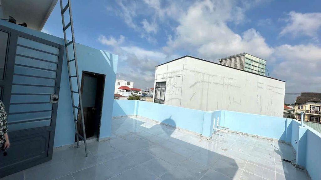 nhà đường ql50.xả bình hưng giáp quận 8.gằn khu dân cư phong phú 4.SHR