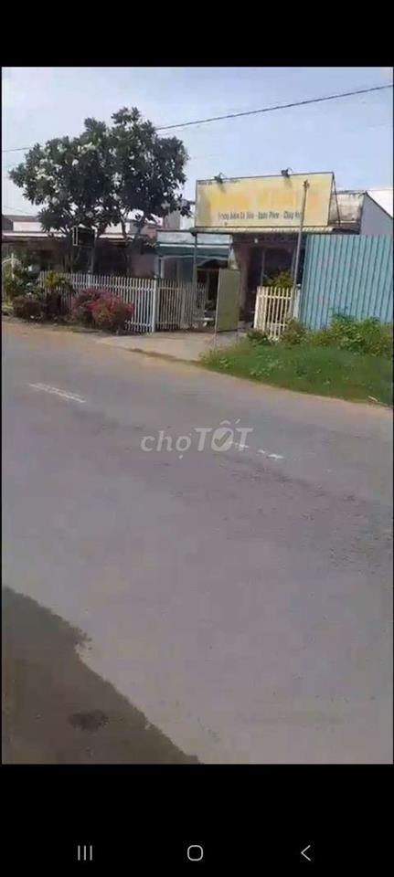 nhà mặt đường nhựa tân kim.gần cầu ông thìn.cách quận 8.12klm xẻ tải 