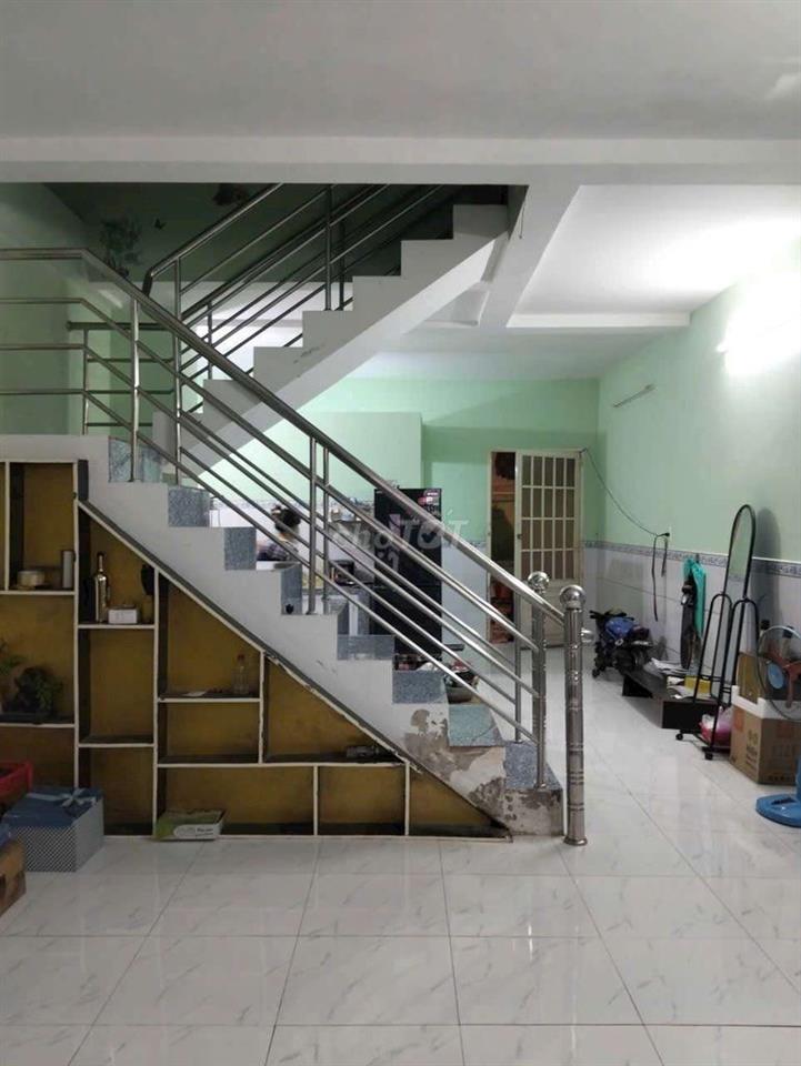nhà ql50 gần chợ kế mỷ xả cần giuộc tây ninh mới.khu dân cư đông đúc