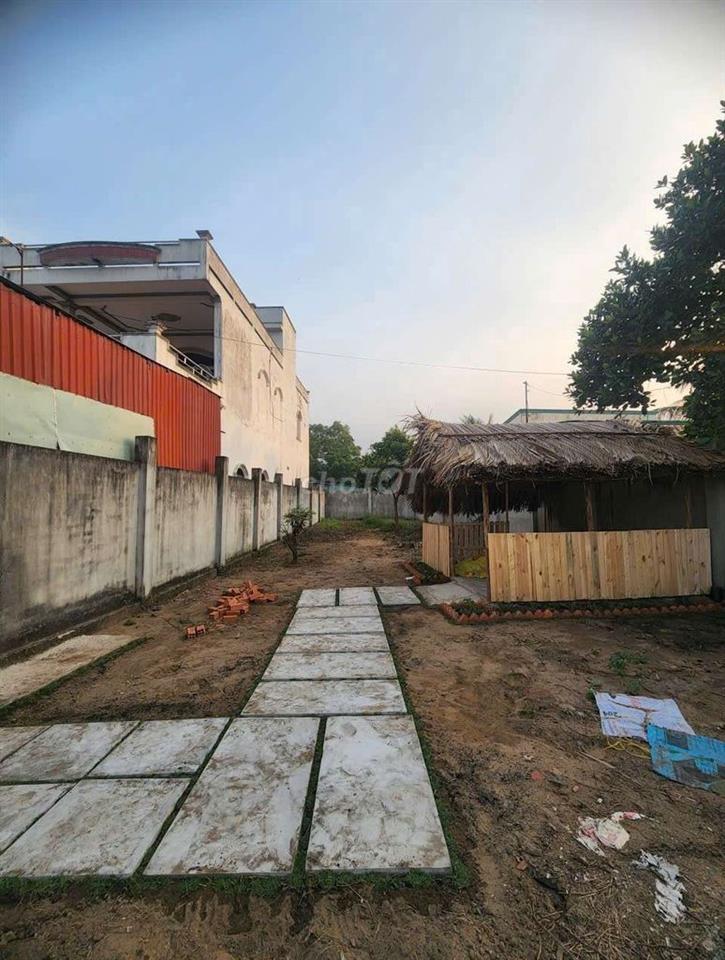 Nhà MT nhựa rẻ hơn hẻm xã Tân Nhựt BC