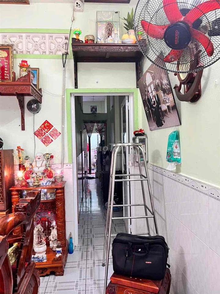 Bán nhà HXH gần đường Nguyễn Thị Trọn 80m2 giá 1tỷ690