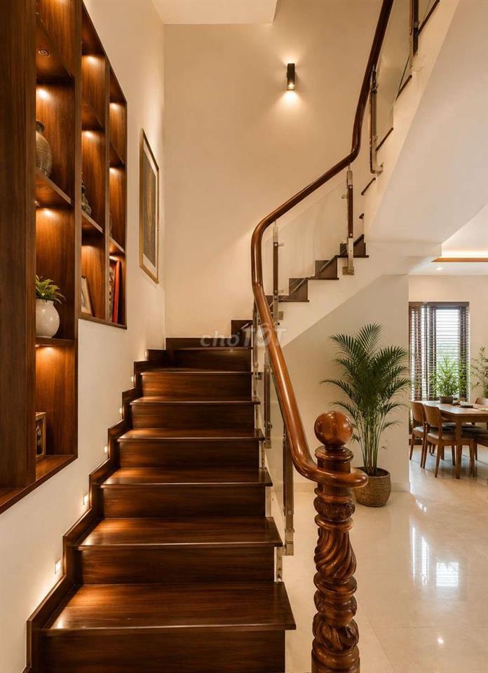NHÀ NGAY ĐƯỜNG PHẠM ĐĂNG GIẢNG  LÊ TRỌNG TẤN 5X18 4TẦN ĐƯỠNG XE TẢI T