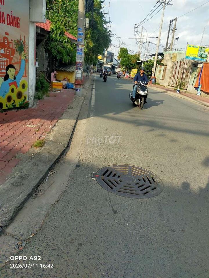 GẤP BÁN GIẢM CẢ TỶ CHỈ CÒN NHỈNH 11TỶ cho lô đất mặt tiền đường 2,6