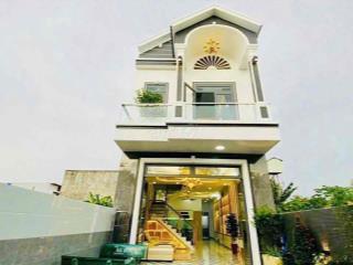 Nhà Mặt Tiền Dọn Vào Ở Liền,giảm sâu 1T 500triệu,còn thương lượng