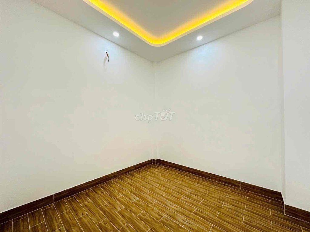 NHÀ PHỐ 3 TẦNG THE SOL CITY – 5PN, 5WC – GẦN CHỢ HƯNG LONG BÌNH CHÁNH