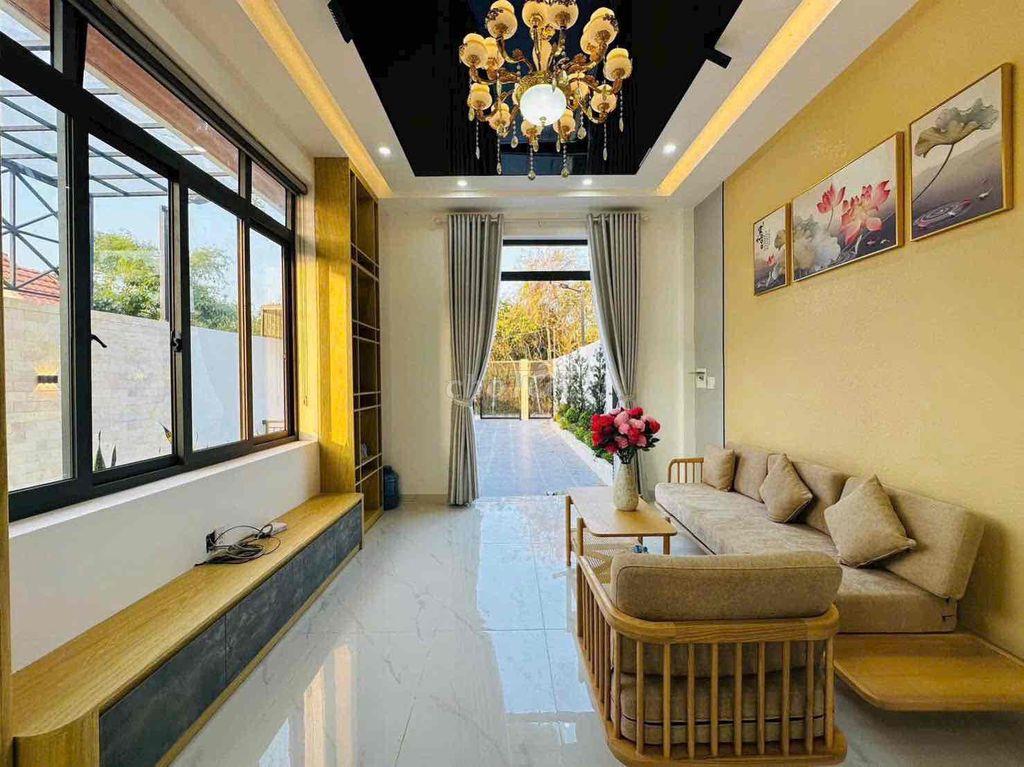 SIÊU PHẨM VILLA SÂN VƯỜN NGHĨ DƯỠNG 288m2-SỔ HOÀN CÔNG -TẶNG NỘI THẤT