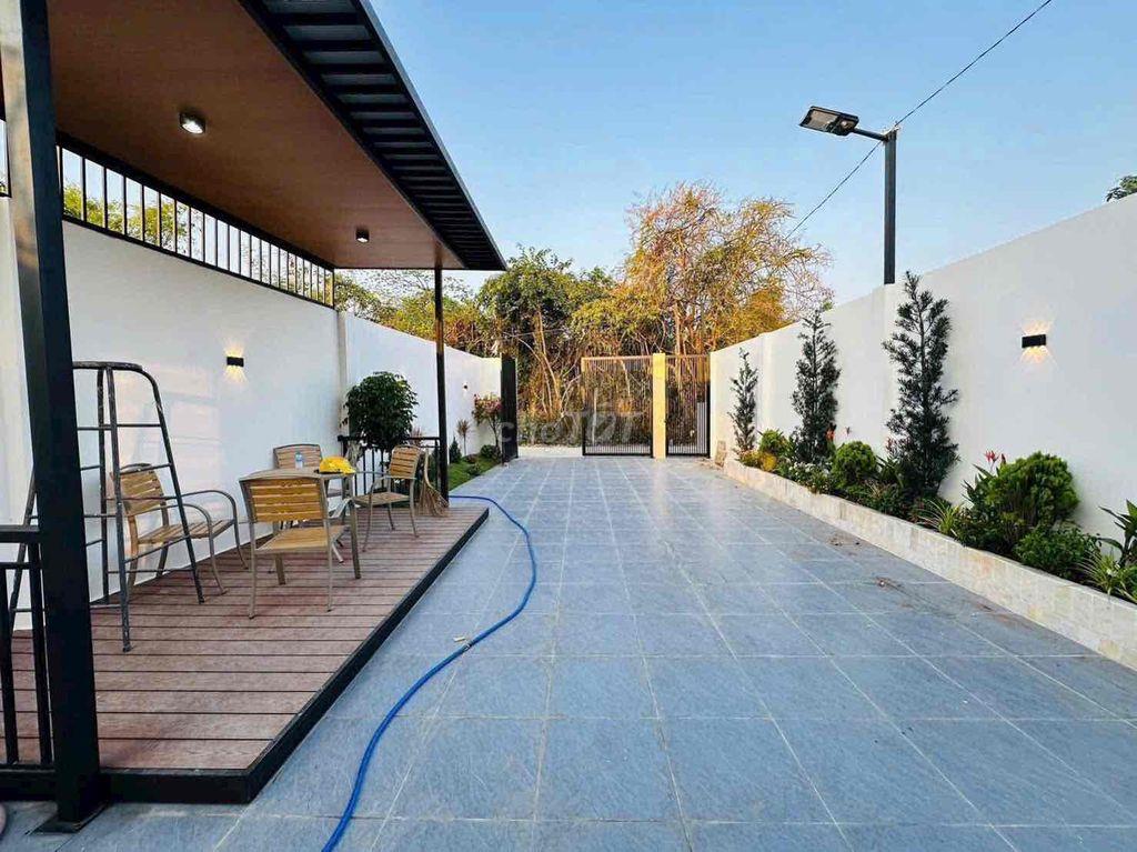 SIÊU PHẨM VILLA SÂN VƯỜN NGHĨ DƯỠNG 288m2-SỔ HOÀN CÔNG -TẶNG NỘI THẤT