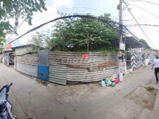 Chính chủ cần bán nhà nát hẻm>3m BChánh.dt đất: 293m2.Bán nhanh 8 tỷ.