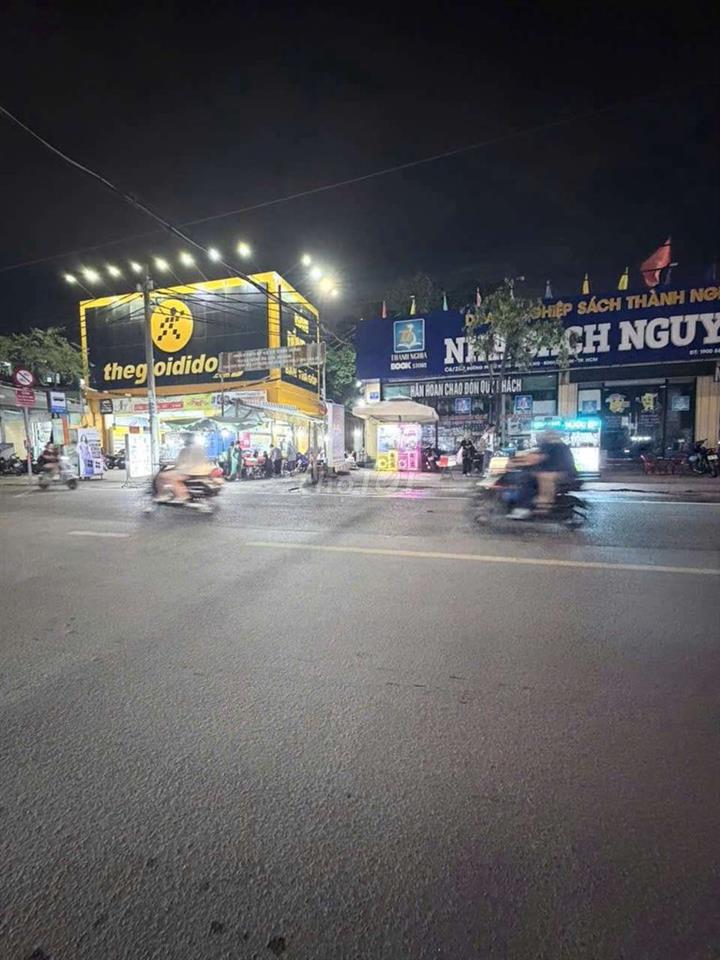 Bán nhà trọ đường Phạm Hùng đang cho thuê  có dòng tiền