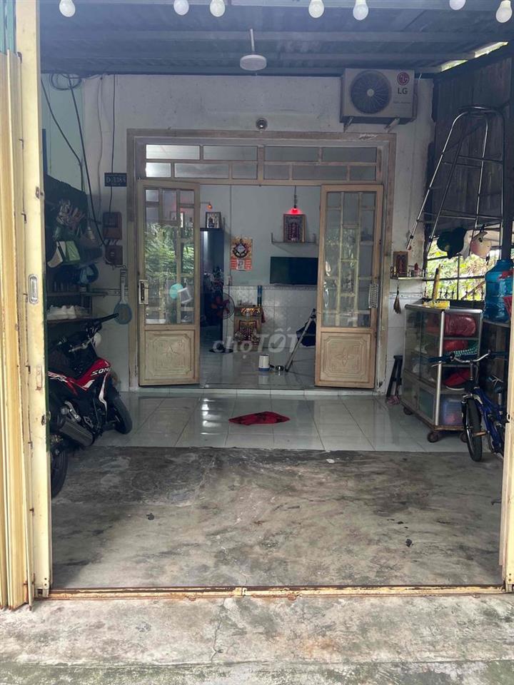 Bán nhà cấp 4