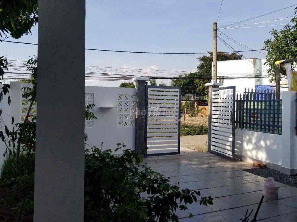 nhà vườn xây villa mini 6m5x21m: 129 m2