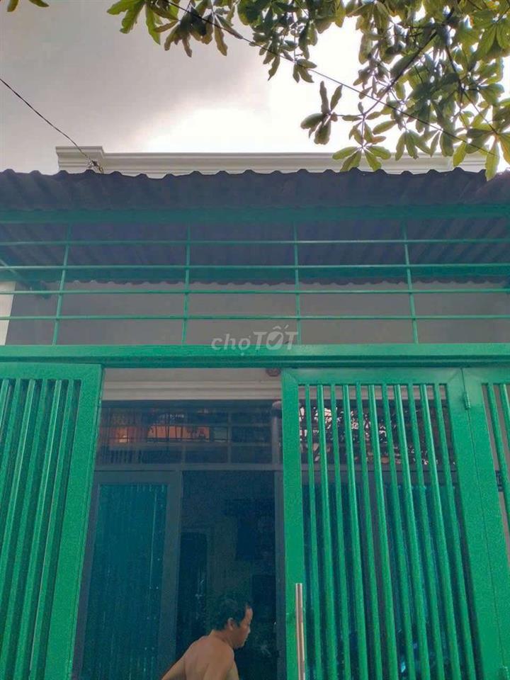 Nhà Bán sát Trường học ngày chợ lê thị ngay 4x12m 