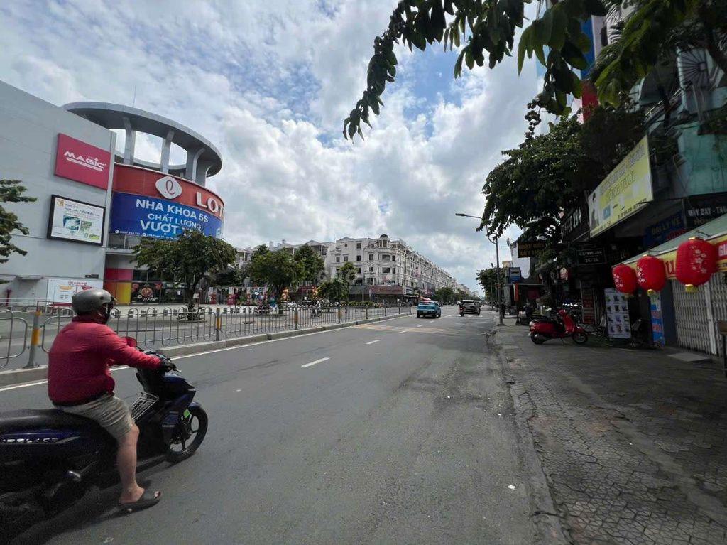 NGAY LOTTE MART, CITY LAND-100tr/mv-Hẻm 7m thông-4x26-tiện Xây 6Tấm