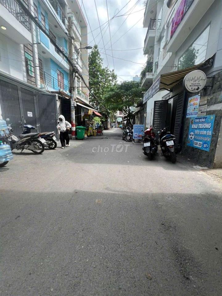 NGAY LOTTE MART, CITY LAND-100tr/mv-Hẻm 7m thông-4x26-tiện Xây 6Tấm