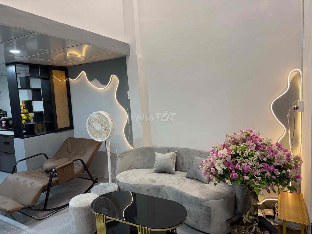 nhà đường bà cả , bình chánh