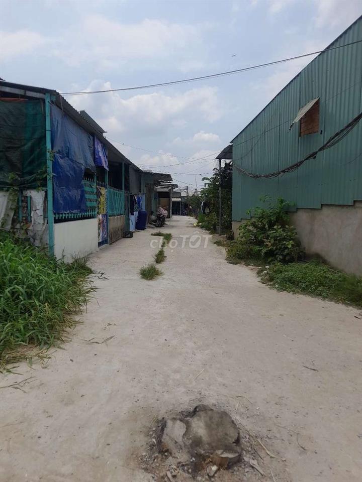BÁN NHÀ BÌNH CHÁNH LẼ MINH XUÂN