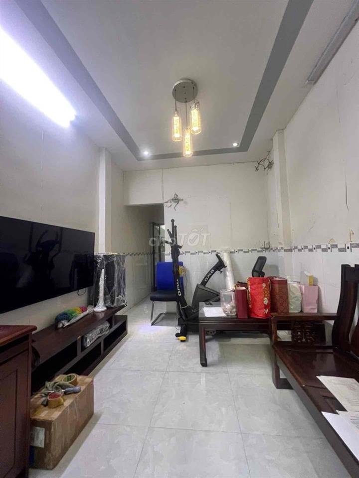 Bán Nhà Cấp 4 Huỳnh Tấn Phát