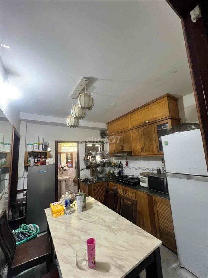 Bán Nhà Cấp 4 Huỳnh Tấn Phát