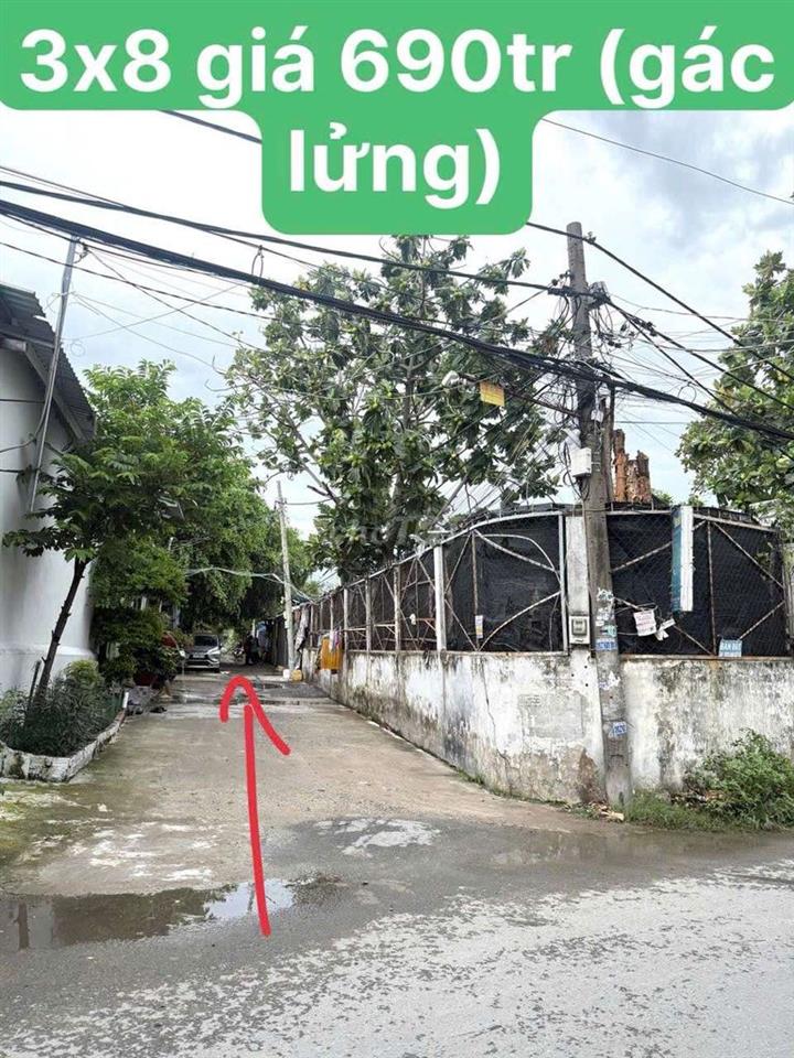 BÁN NHÀ 3X8 CÓ GÁC LỬNG ĐƯONG NGUYỄN VẶ LINH KẾ CẦU XÓM CỦI HẺM TO