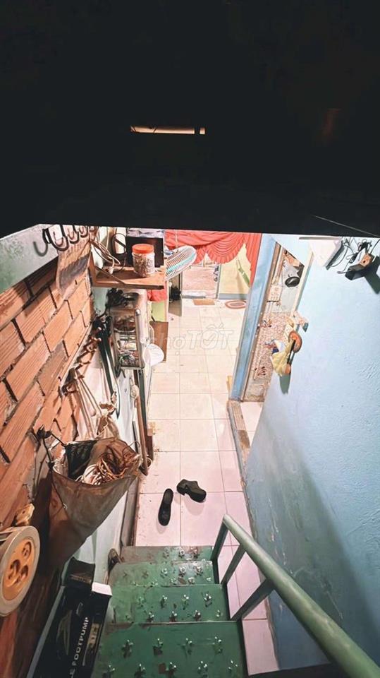 BÁN NHÀ 3X8 CÓ GÁC LỬNG ĐƯONG NGUYỄN VẶ LINH KẾ CẦU XÓM CỦI HẺM TO