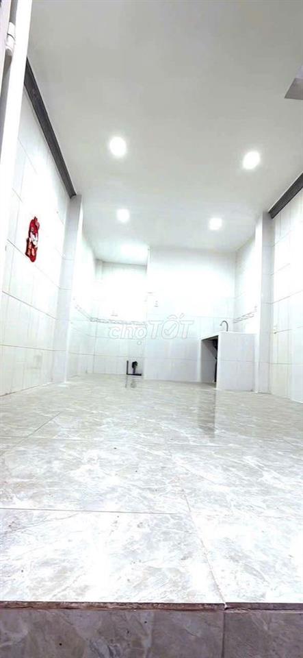 NHÀ NHỎ 2,5X6 CÓ GÁC HẺM C10 PHẠM HÙNG NGAY NGÃ 4 PH- NGUYỄN VĂN LINH