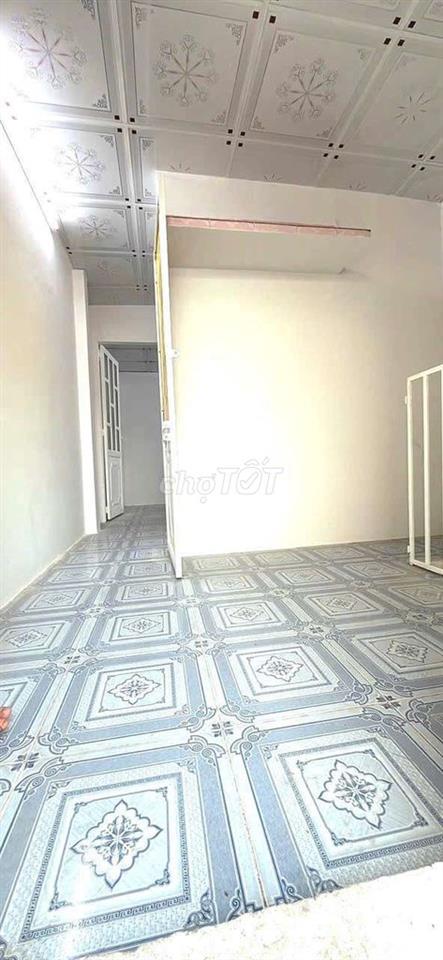 NHÀ NHỎ 2,5X6 CÓ GÁC HẺM C10 PHẠM HÙNG NGAY NGÃ 4 PH- NGUYỄN VĂN LINH