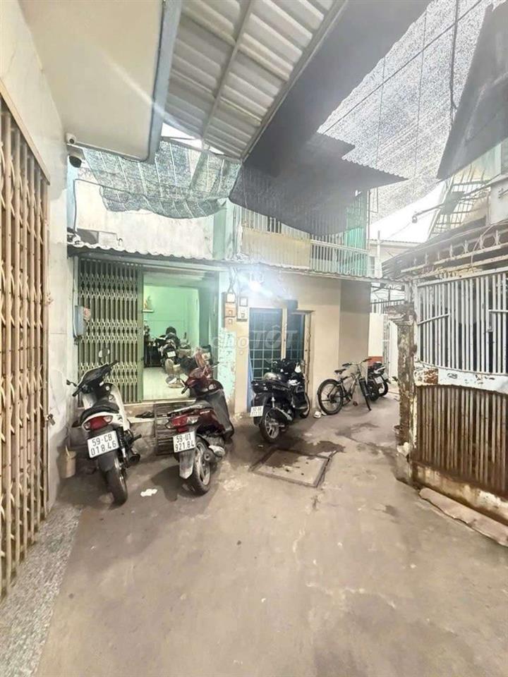 BÁN NHÀ 30,5M2 HẺM ĐƯONG TÂN MỸ KẾ ĐH TÀI CHÍNH MARKETING SÁT MẶT TIỀN
