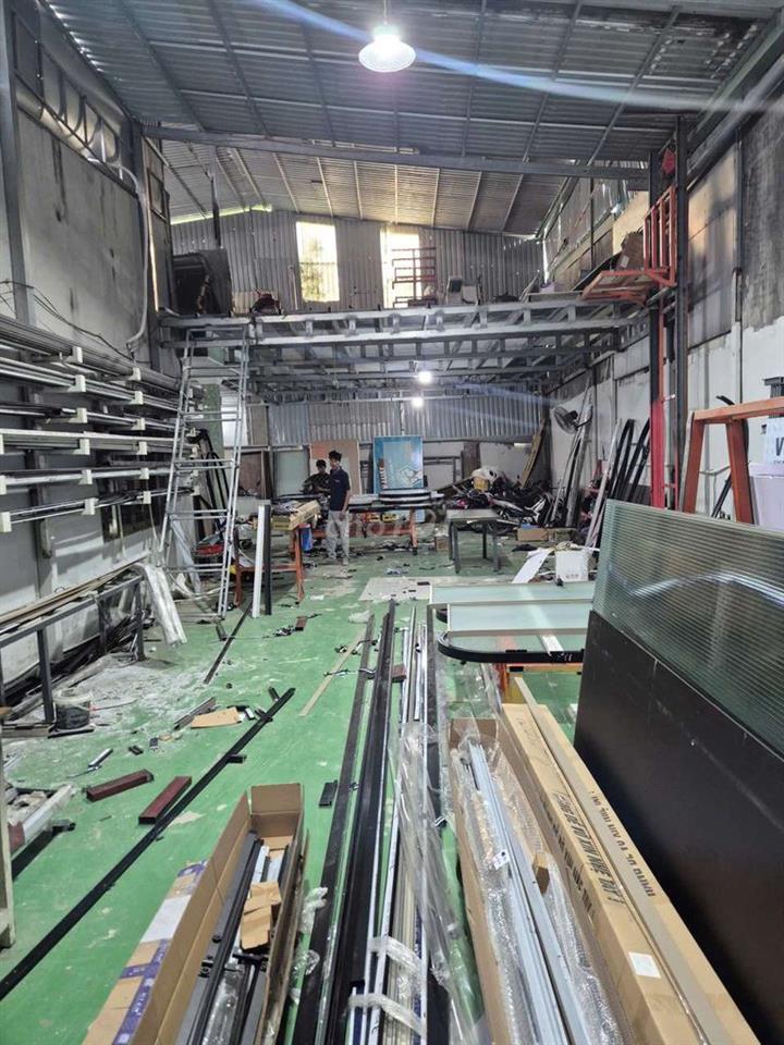 NHÀ CẤP 4 75M2 100% THỔ TIỆN XÂY BIỆT THỰ NGANG 10,5M KẾ CẦU VĨNH BÌNH