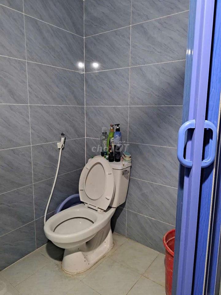 CHO THUÊ NHÀ MẶT TIỀN LÊ VĂN LƯONG TIỆN KINH DOANH KẾ CAO TỐC BẾN LỨC 
