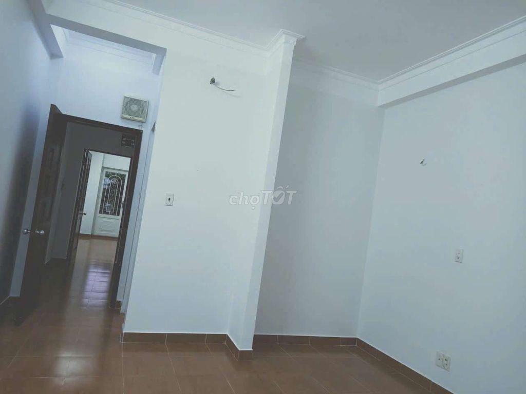 CC CHDV DÒNG TIỀN 3L _447TNPA_4*18M _ NGAY ĐHGTVT,VKS,BƯU CHÍNH