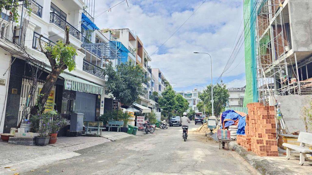 CC CHDV DÒNG TIỀN 3L _447TNPA_4*18M _ NGAY ĐHGTVT,VKS,BƯU CHÍNH