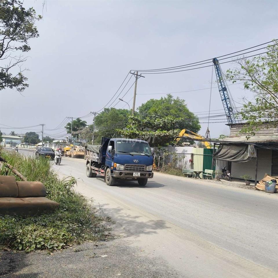 Chính chủ bán đất mặt Mặt tiền