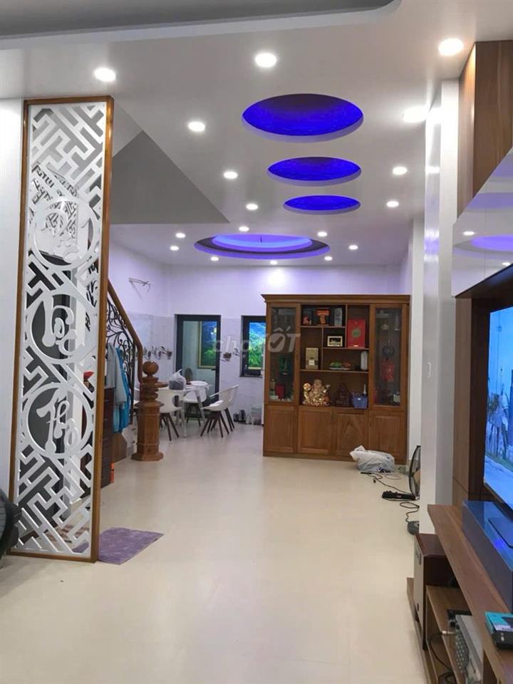 nhà 95M2 ,hẻm 16m ,4 phòng ngủ,KDC  Dương Hồng,P Bình Hưng,TP.HCM