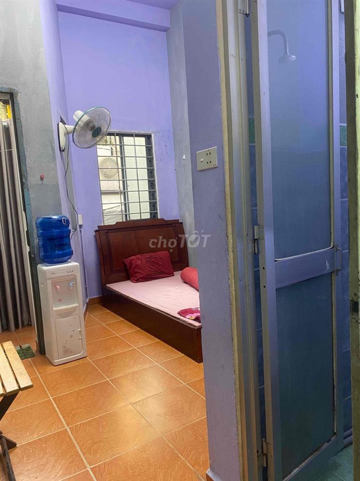 phòng lầu 2 giờ giấc tự do,cửa vân tay,Kinh Dương Viương